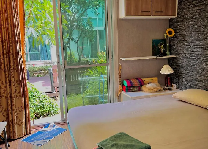 Apartment Modern View Near Mrt Newly Opened Bangkok